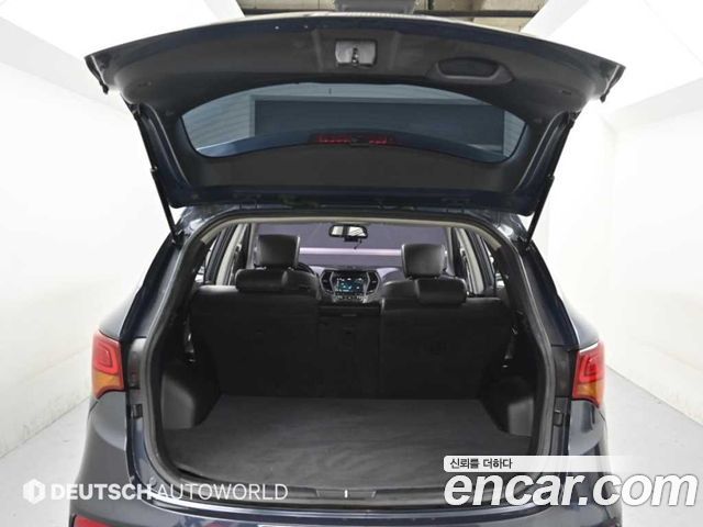 Hyundai Santafe 2016 — photo 19