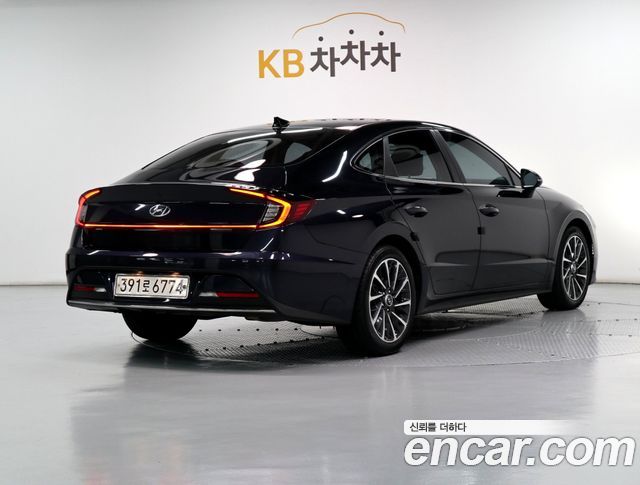 Hyundai Sonata 2021 — photo 3