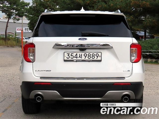 Ford Explorer 2020 — photo 4