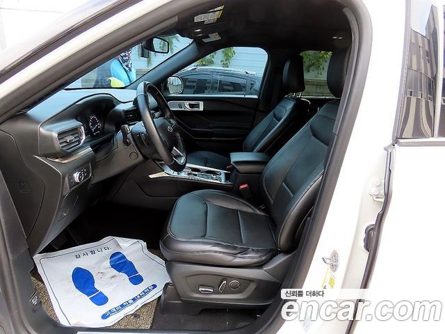Ford Explorer 2020 — photo 5