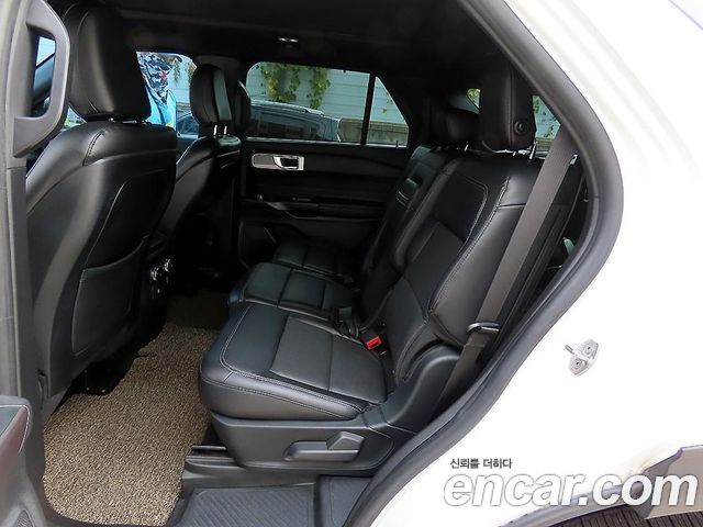 Ford Explorer 2020 — photo 6
