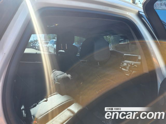 BMW X6 2017 — photo 12