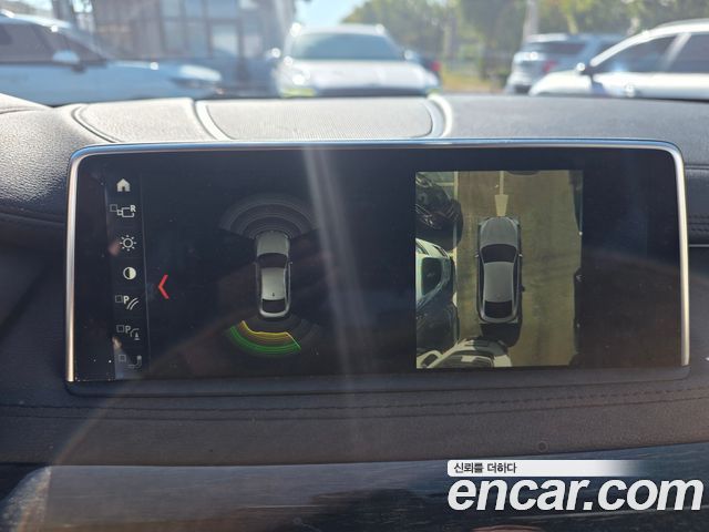 BMW X6 2017 — photo 14
