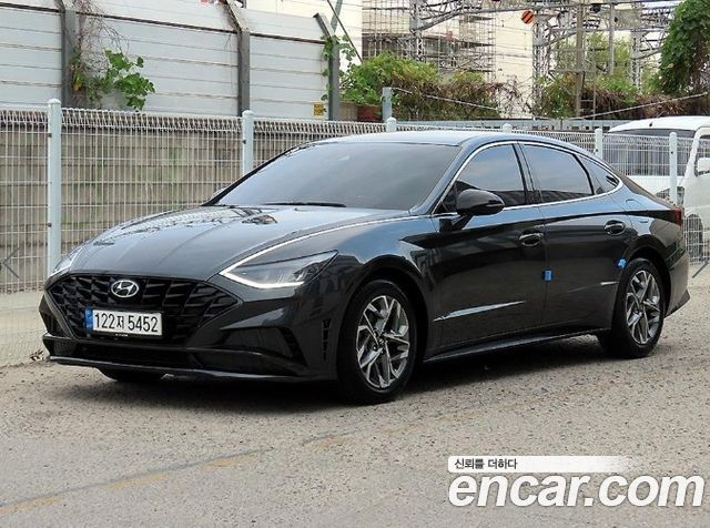 Hyundai Sonata 2022 — photo 2