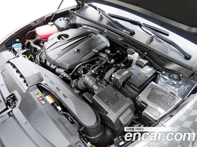 Hyundai Sonata 2022 — photo 19