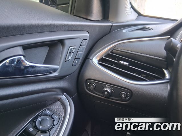 Chevrolet Korea Malibu 2018 — photo 12