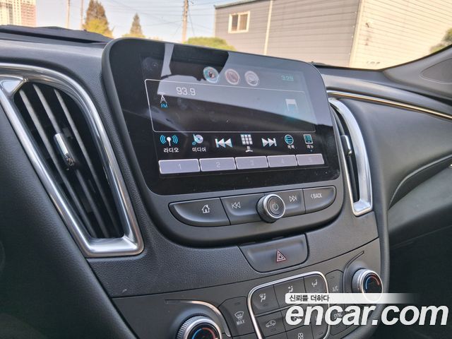 Chevrolet Korea Malibu 2018 — photo 20