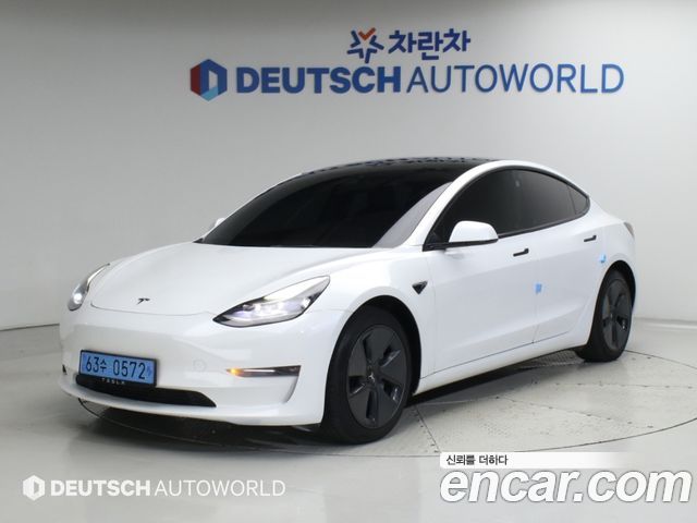 Tesla Model 3 2022 — photo 1