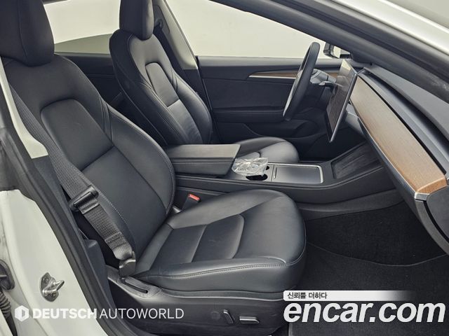 Tesla Model 3 2022 — photo 10