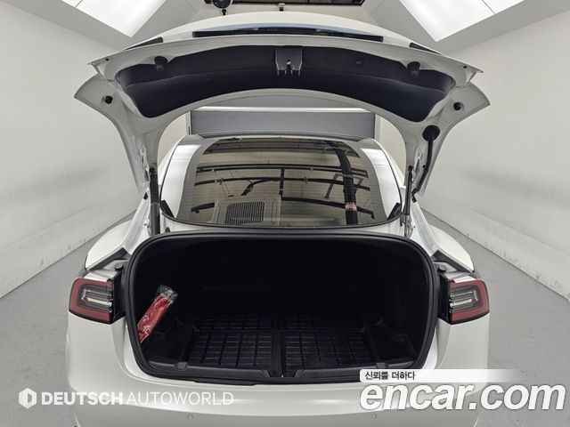 Tesla Model 3 2022 — photo 19