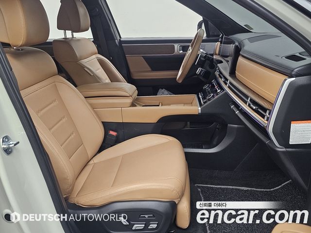 Hyundai Santafe 2025 — photo 10