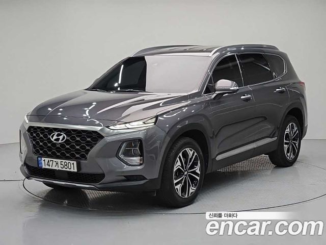 Hyundai Santafe 2019 — photo 1