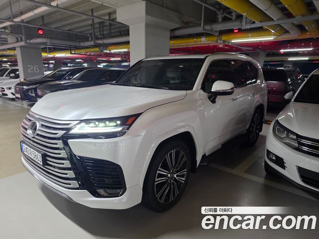 Lexus LX 2026 — photo 2