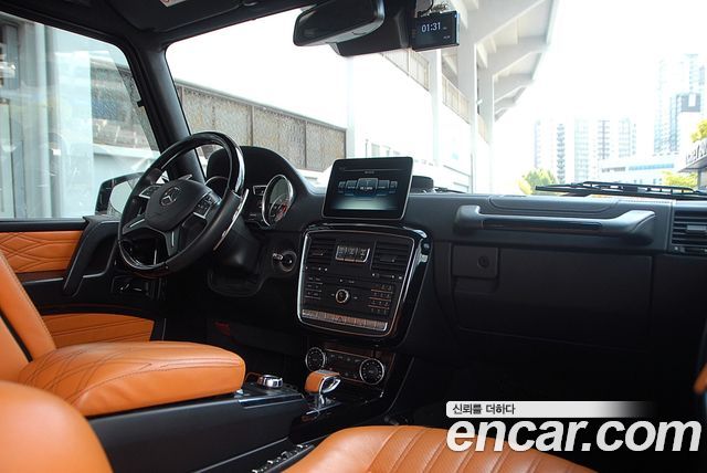 Mercedes-Benz G-Class 2017 — photo 13