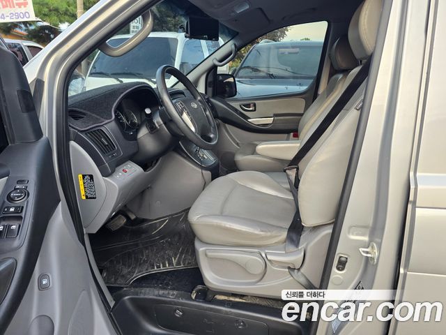 Hyundai Starex 2016 — photo 7