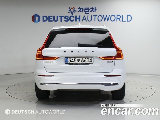 Volvo XC60 2022 — photo 4