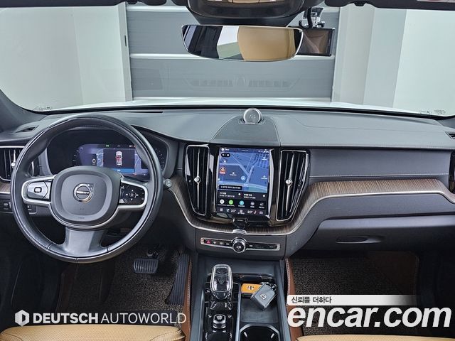 Volvo XC60 2022 — photo 7