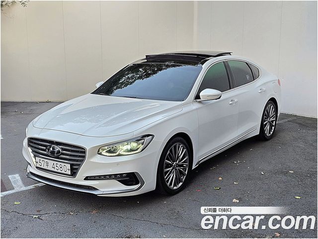 Hyundai Grandeur 2018 — photo 1