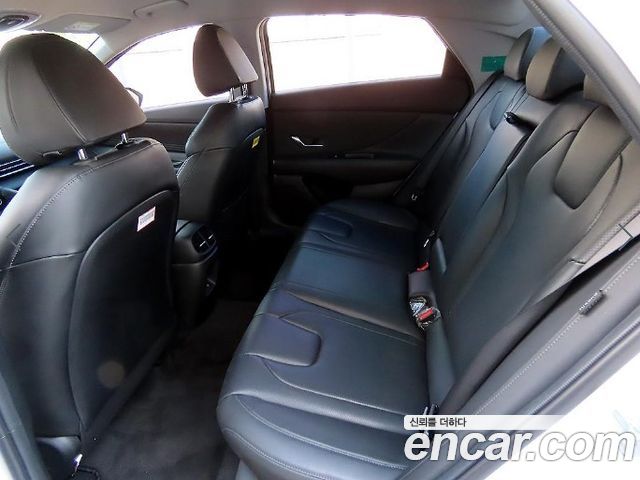 Hyundai AVANTE 2024 — photo 6