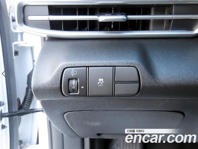 Hyundai AVANTE 2024 — photo 12