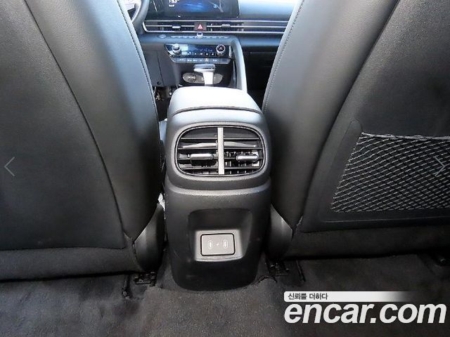 Hyundai AVANTE 2024 — photo 18