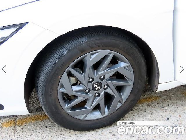 Hyundai AVANTE 2024 — photo 20