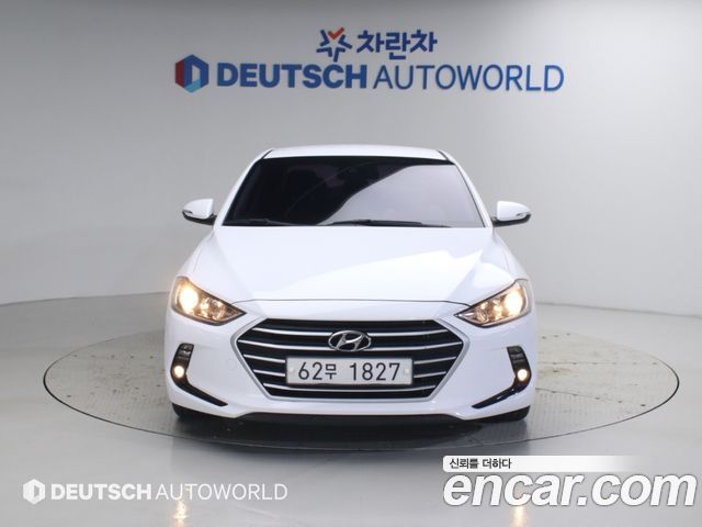 Hyundai AVANTE 2018 — photo 1
