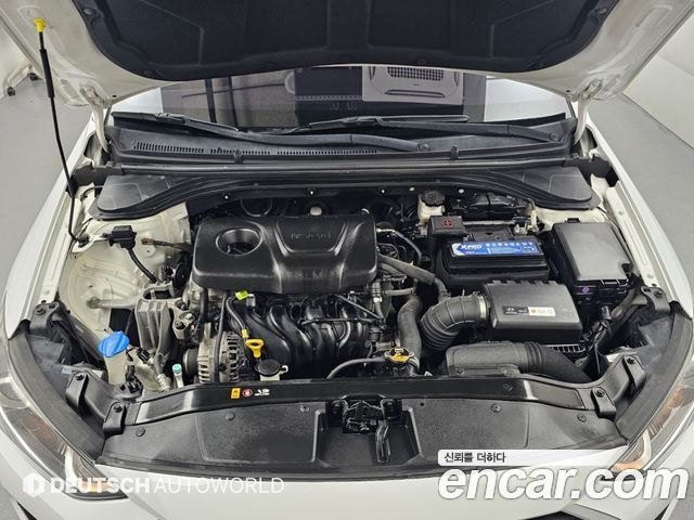 Hyundai AVANTE 2018 — photo 5