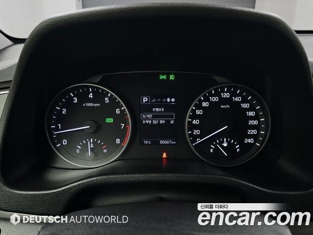 Hyundai AVANTE 2018 — photo 7