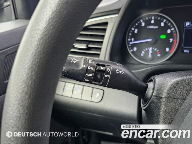 Hyundai AVANTE 2018 — photo 15