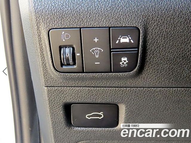Kia K5 2020 — photo 12
