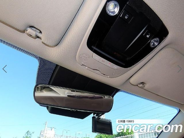 Kia K5 2020 — photo 16