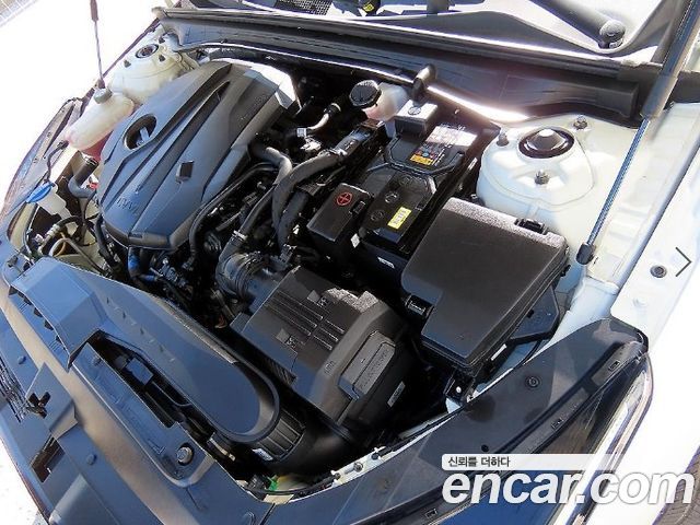 Kia K5 2020 — photo 18