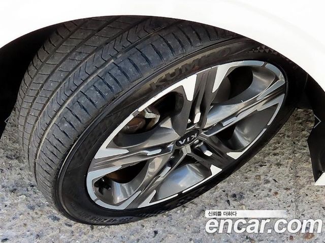 Kia K5 2020 — photo 19