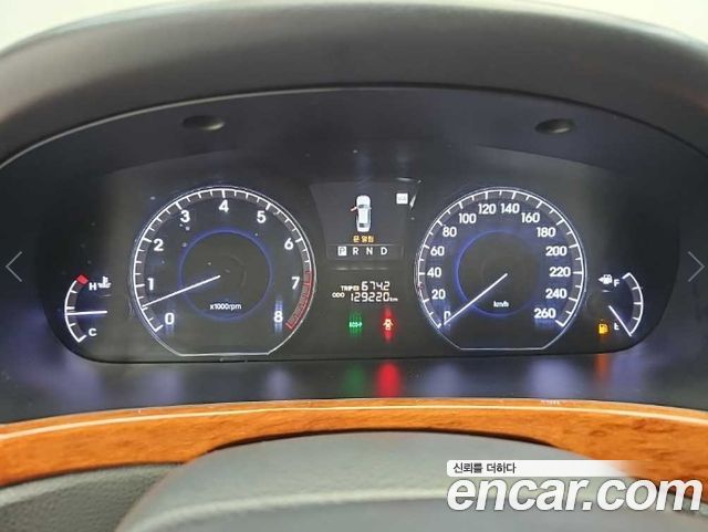 Hyundai Equus 2012 — photo 6