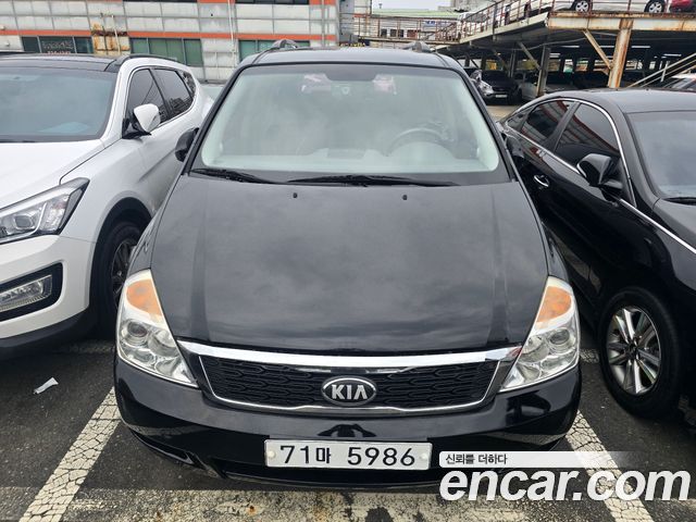 Kia Canival 2013 — photo 3