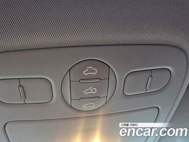 Kia Canival 2013 — photo 17
