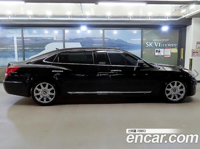 Hyundai Equus 2011 — photo 3