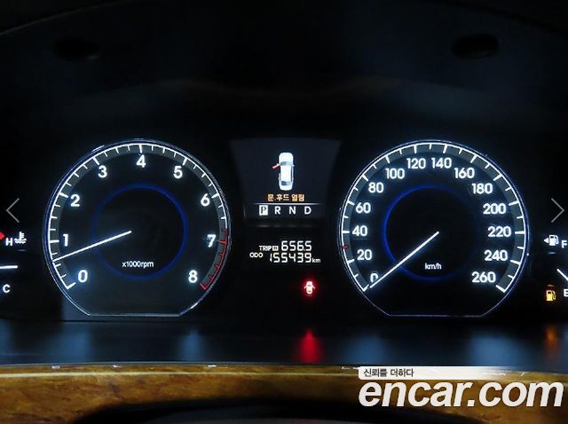 Hyundai Equus 2011 — photo 9