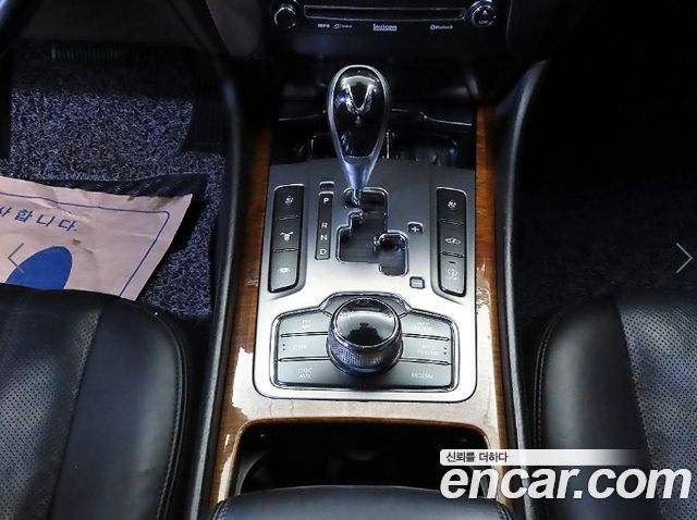 Hyundai Equus 2011 — photo 12