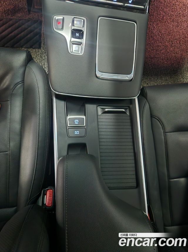 Hyundai Grandeur 2022 — photo 14