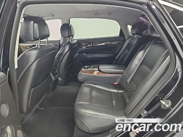 Hyundai Equus 2015 — photo 12