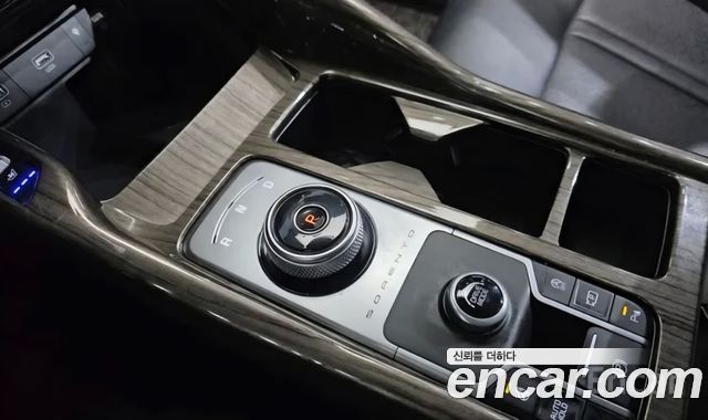 Kia Sorento 2021 — photo 9