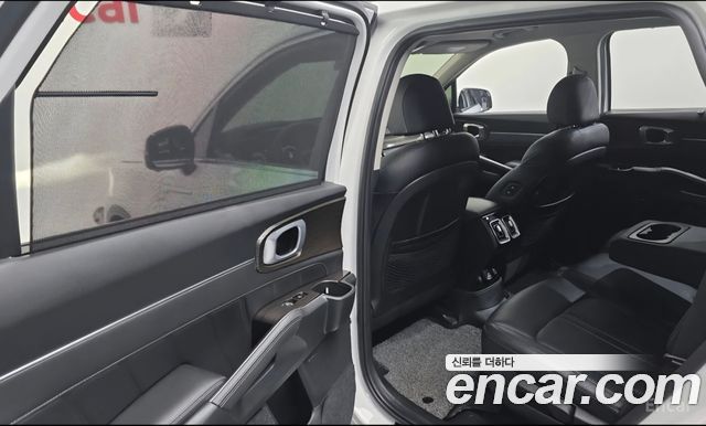 Kia Sorento 2021 — photo 17