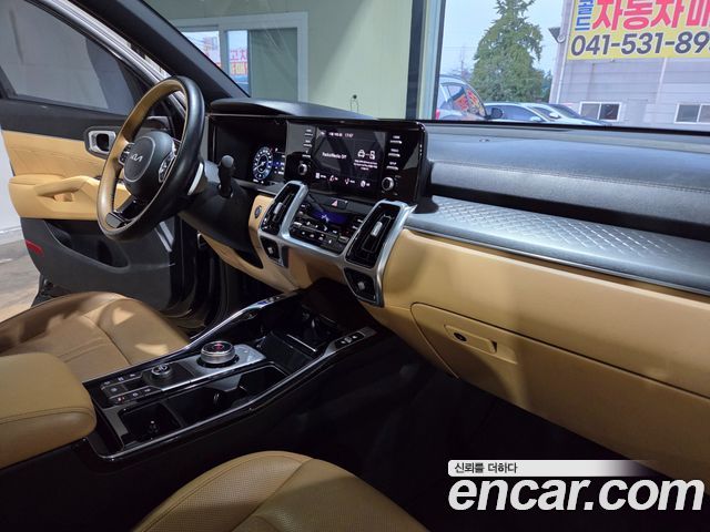 Kia Sorento 2023 — photo 12