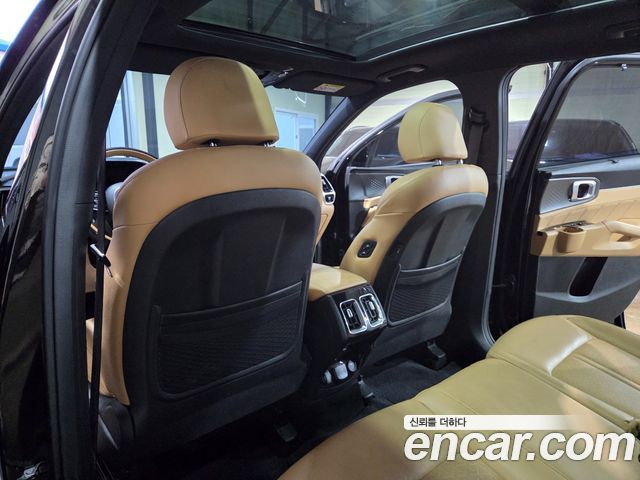 Kia Sorento 2023 — photo 13
