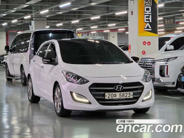 Hyundai i30 2015 — photo 2