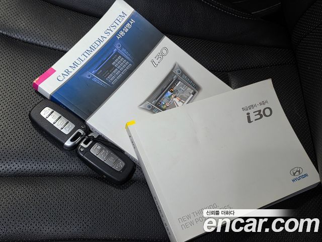 Hyundai i30 2015 — photo 10