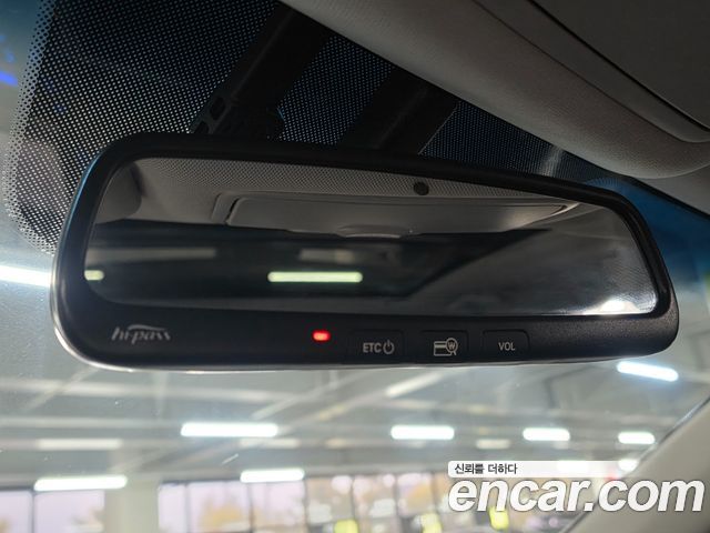 Hyundai i30 2015 — photo 16
