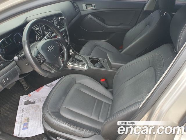 Kia K5 2013 — photo 10